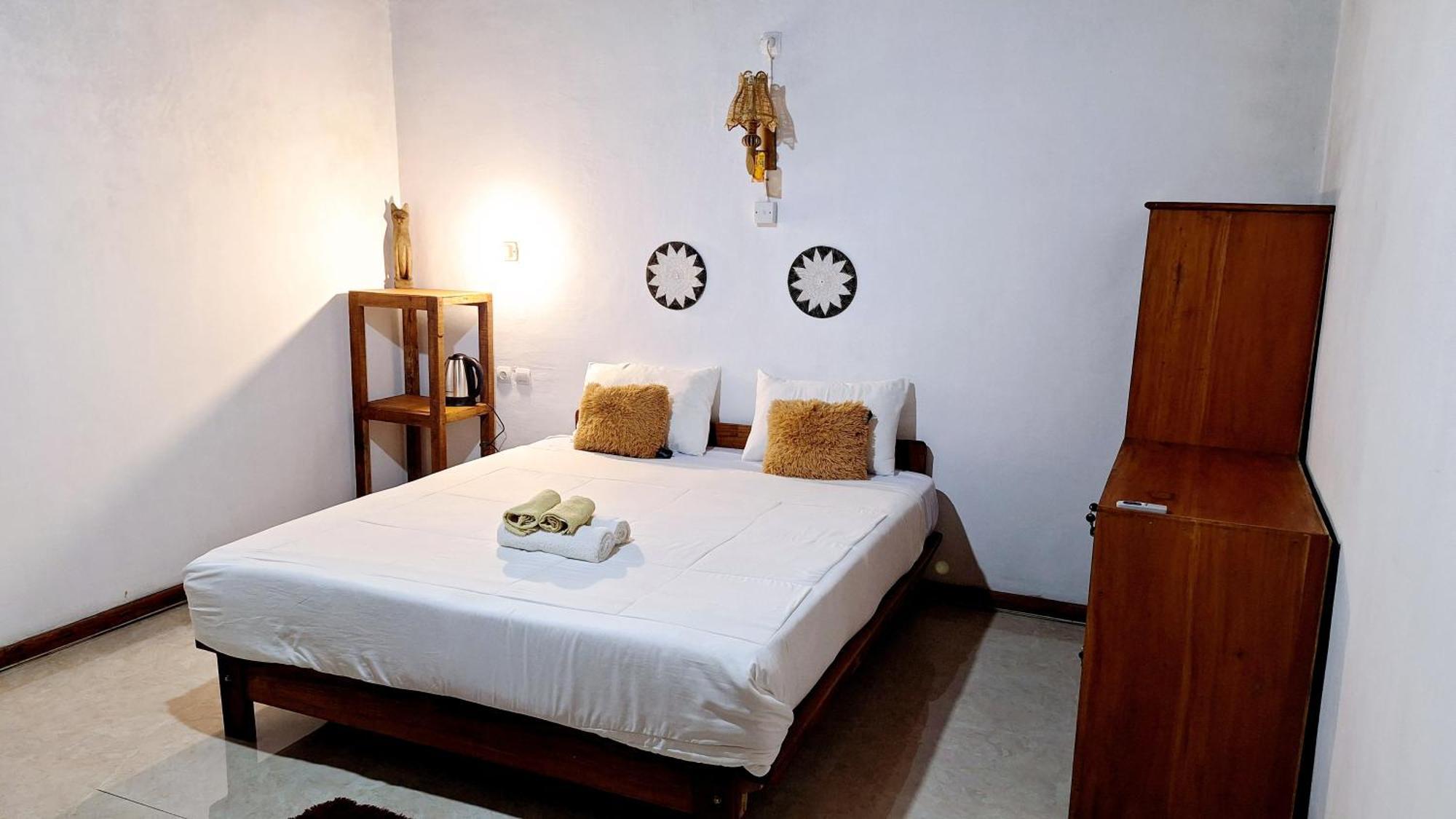 Bunga Homestay Lombok Tetebatu Bilik gambar