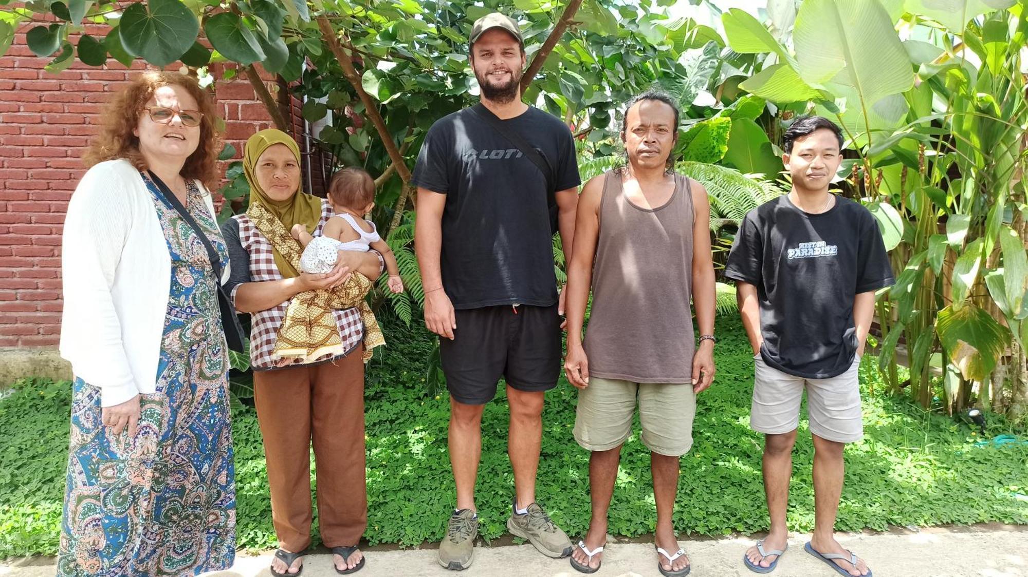 Bunga Homestay Lombok Tetebatu Bilik gambar