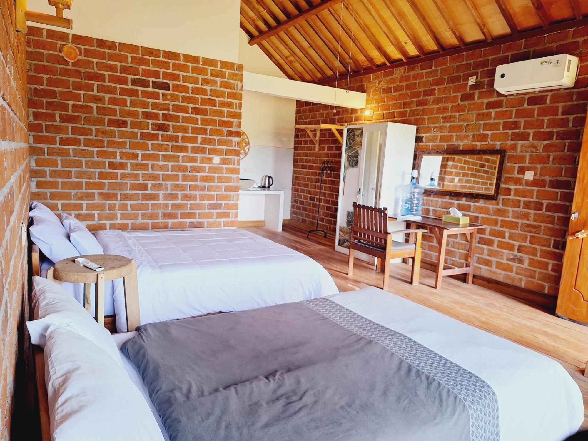 Bunga Homestay Lombok Tetebatu Bilik gambar